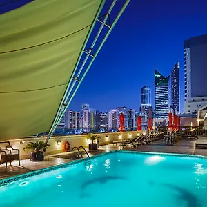 Hotel Corniche *****