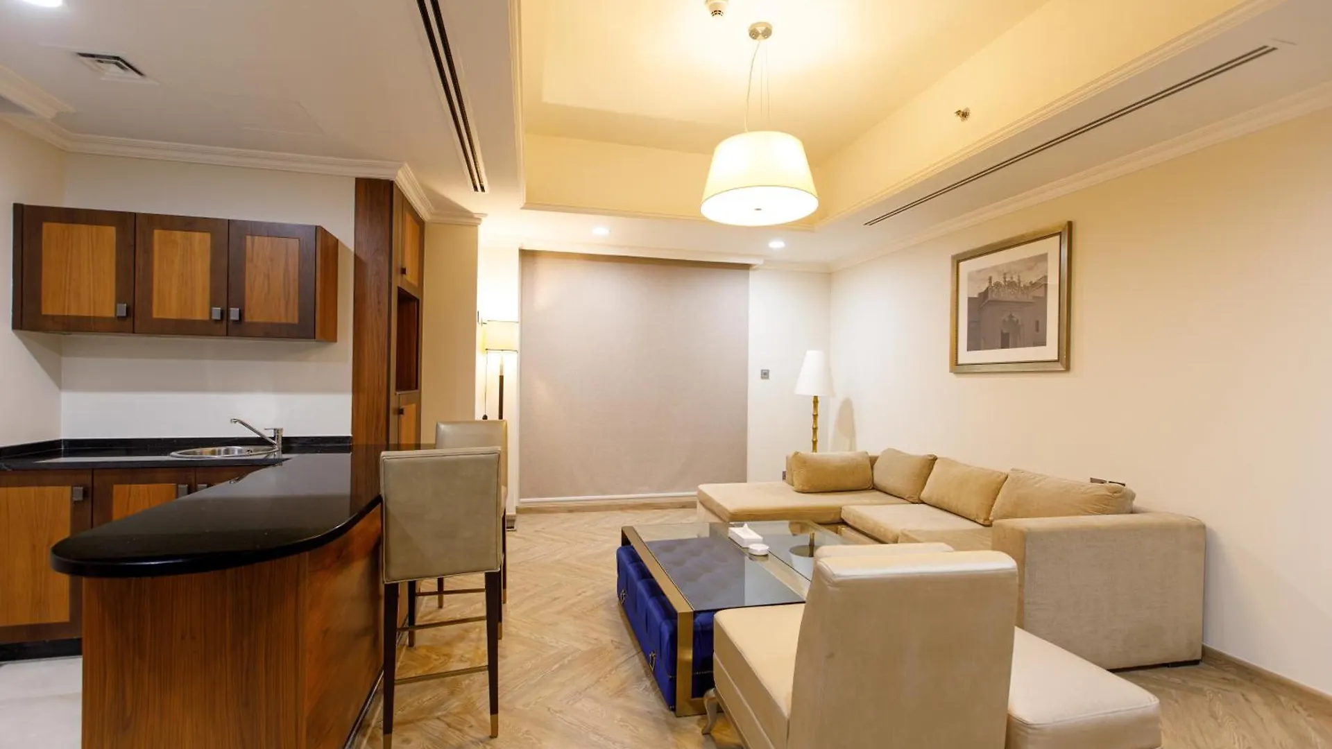 ****  Seven Seas Hotel Dubai United Arab Emirates