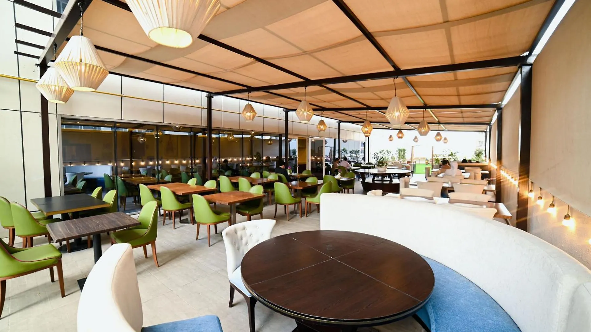 Seven Seas Hotel Dubai