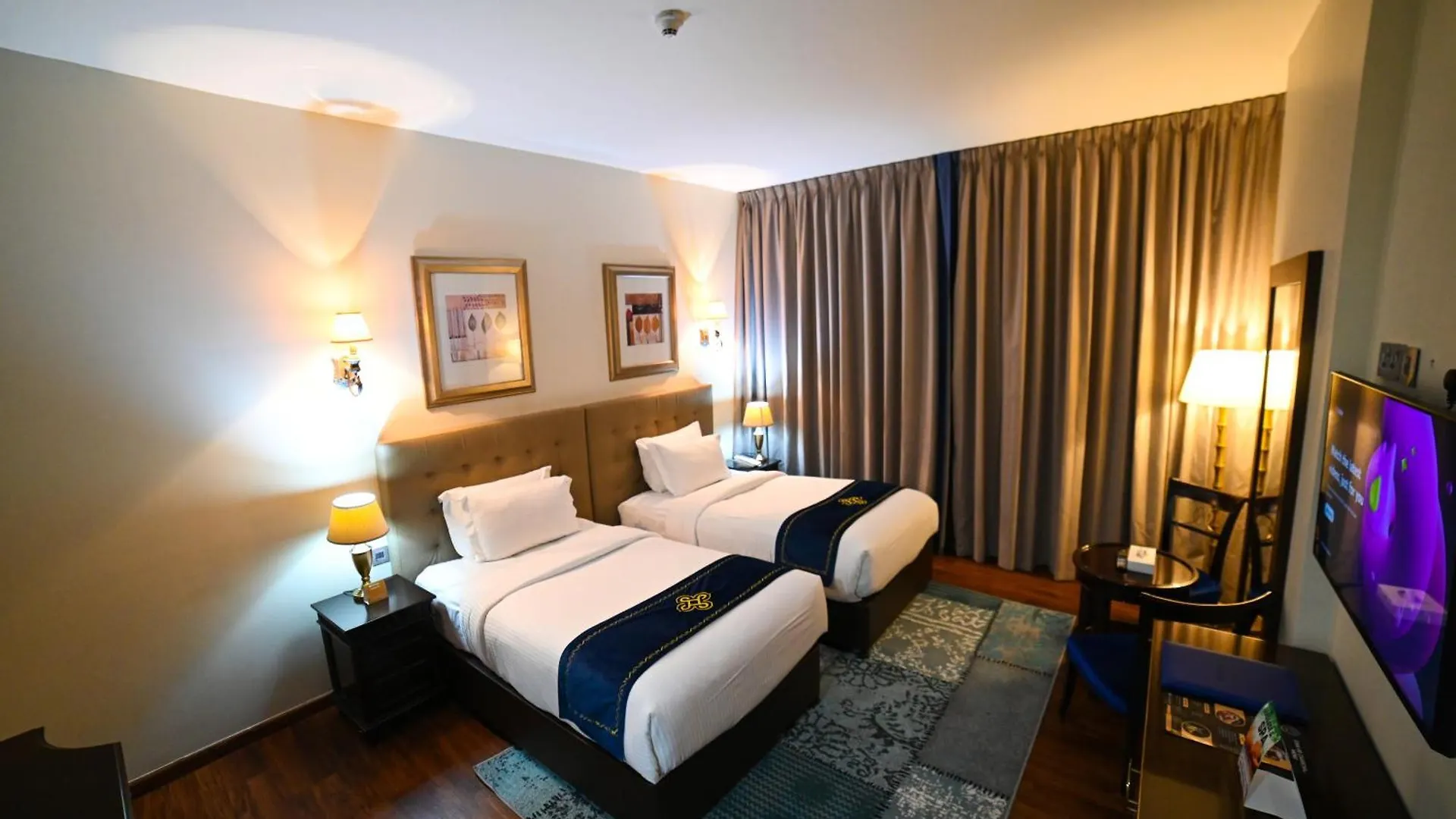 Seven Seas Hotel Dubai