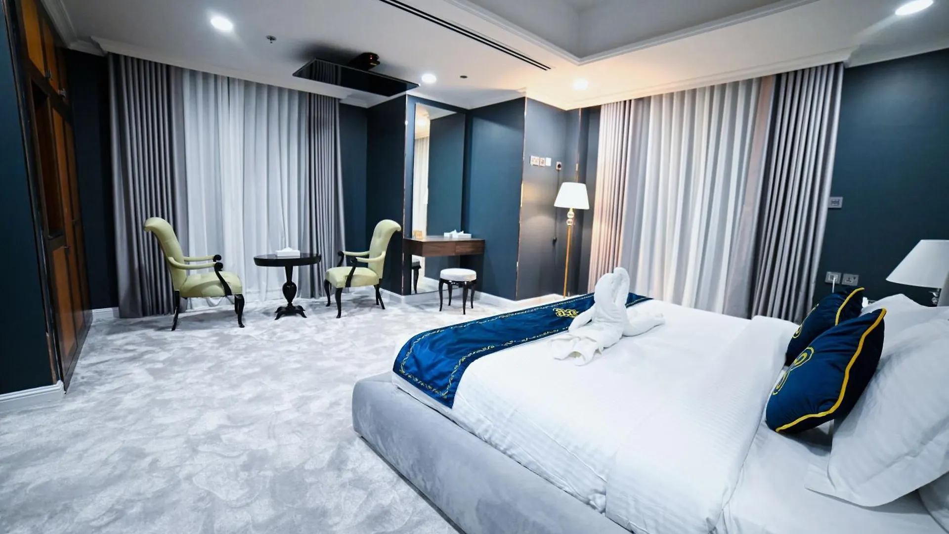 ****  Seven Seas Hotel Dubai United Arab Emirates