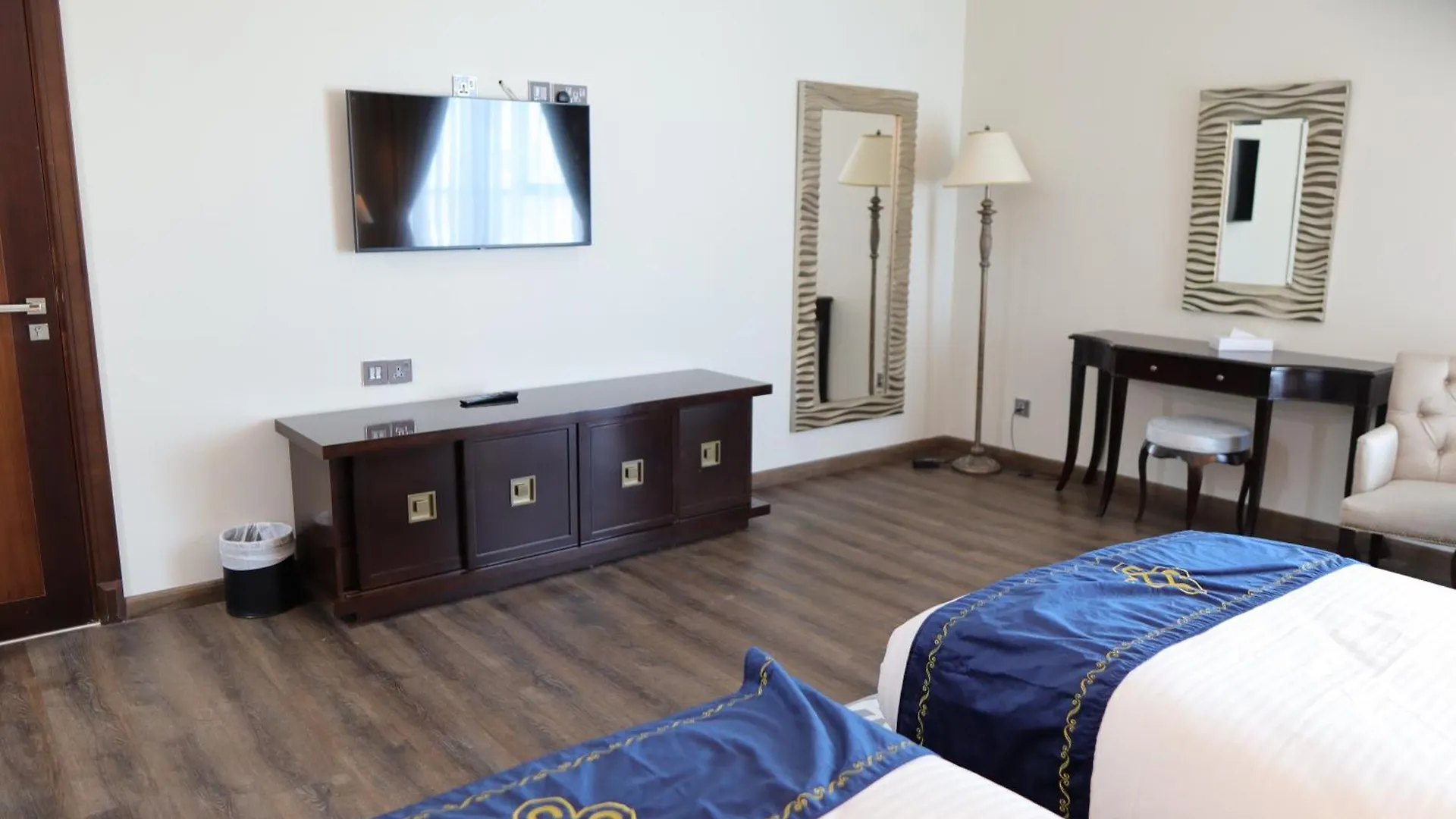 Seven Seas Hotel Dubai
