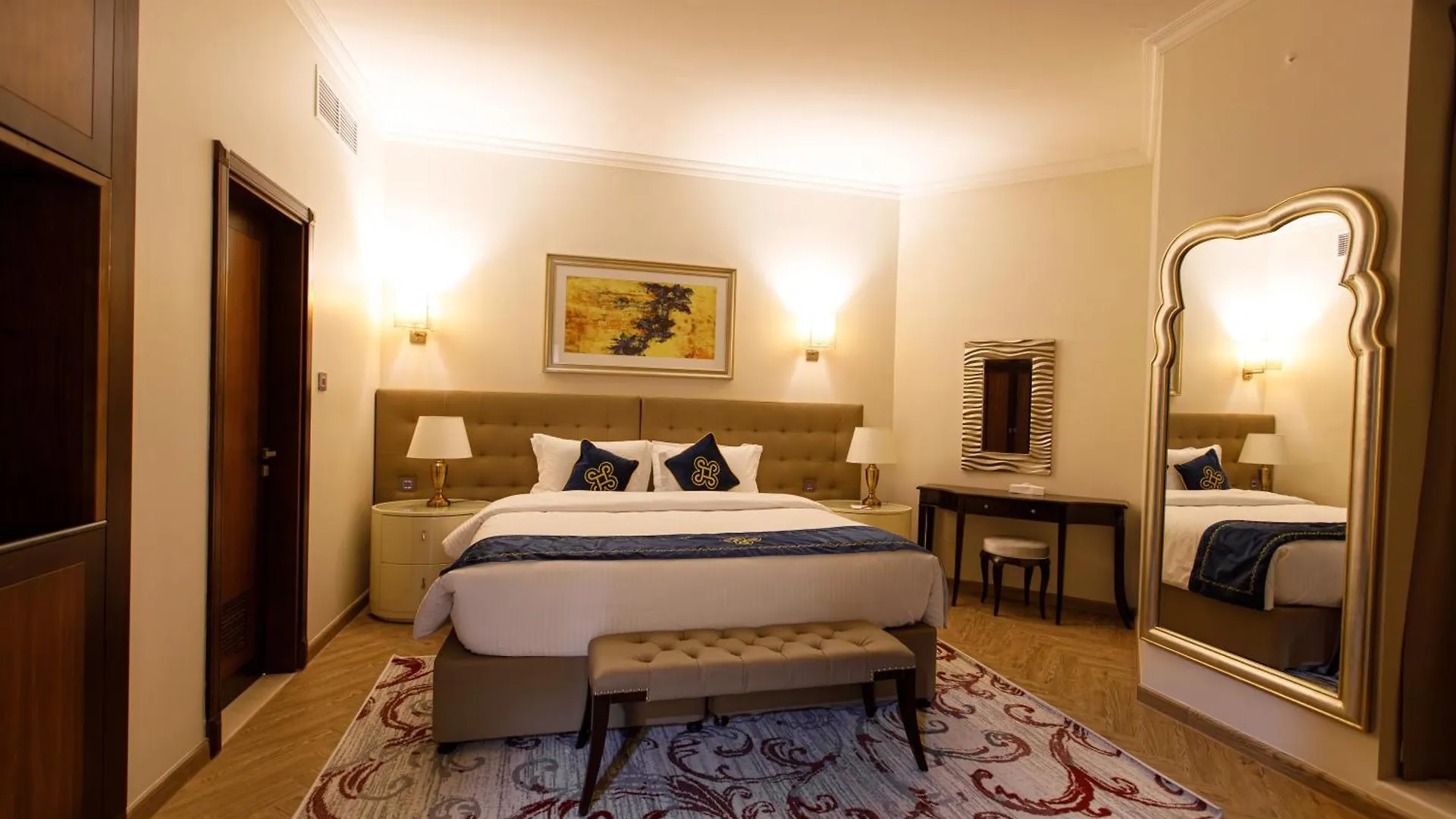 ****  Seven Seas Hotel Dubai United Arab Emirates