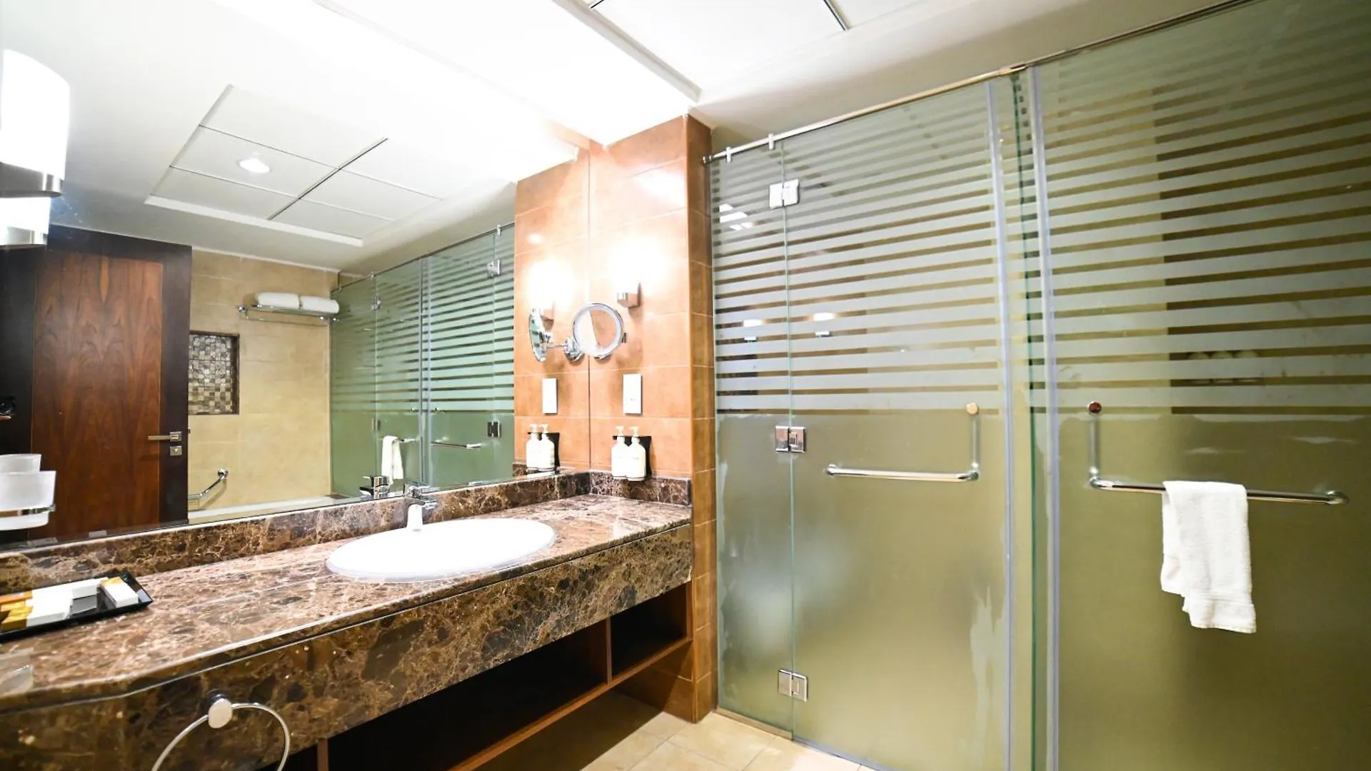 ****  Seven Seas Hotel Dubai United Arab Emirates