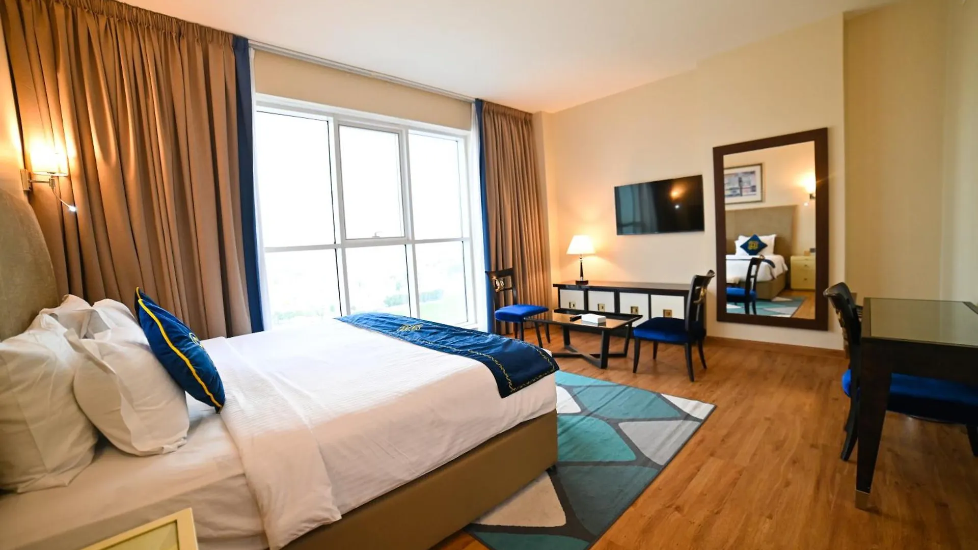 Seven Seas Hotel Dubai
